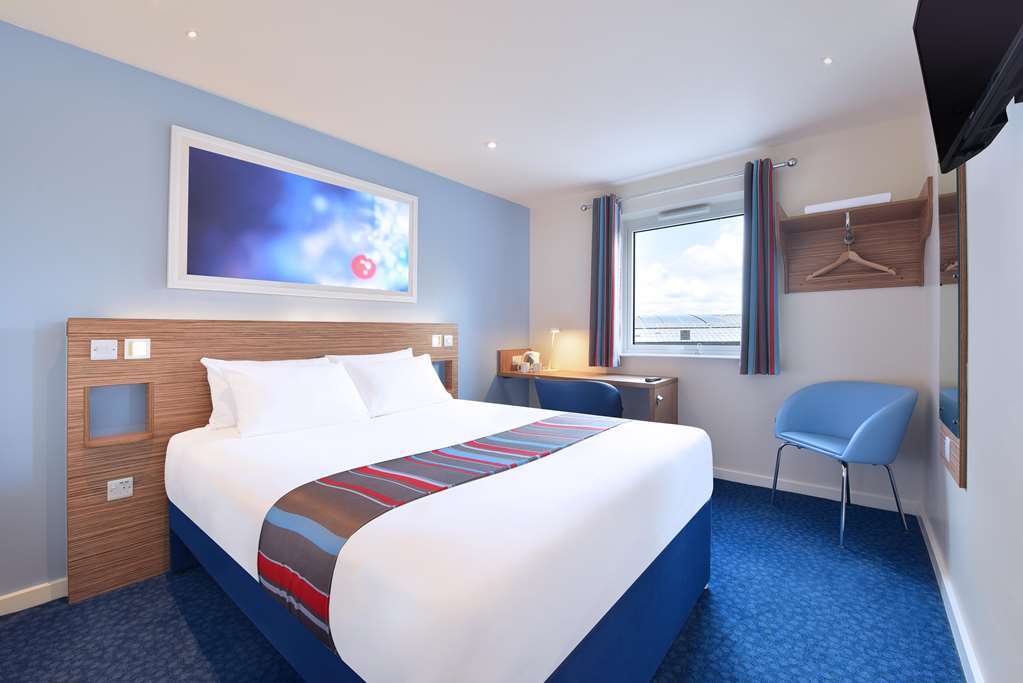 Travelodge Birmingham Sutton Coldfield Oda fotoğraf